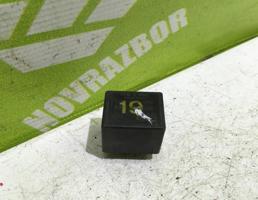 Реле для VW Polo 99-01  запчасти бу