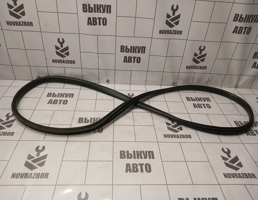Уплотнитель двери для Renault Megane 3 09-16  запчасти бу