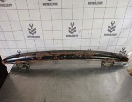 Усилитель переднего бампера для VW Golf 4 Bora 97-05  запчасти бу