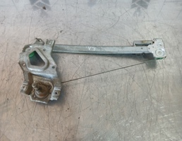 Стеклоподъемник механ. задний левый для Audi 80  90  B3  86-91  запчасти бу