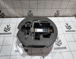 Домкрат для LADA VESTA 15-19  запчасти бу