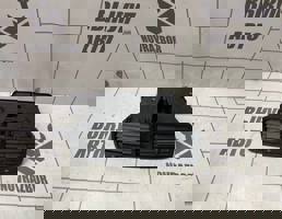 Дефлектор воздушный для Skoda Yeti 2009-2018  запчасти бу