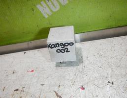 Реле для Renault Kangoo 97-03  запчасти бу