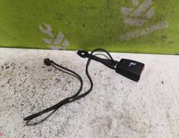 Ответная часть ремня безопасности для Mercedes Benz W210 E-class 1995-2000  запчасти бу