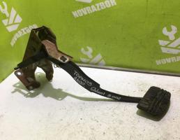 Педаль тормоза для Mitsubishi Galant 8  EA 97-03  запчасти бу