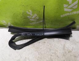 Молдинг крыши правый для Renault Logan 2005-2014  запчасти бу