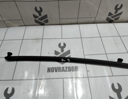 Уплотнитель двери для Renault Clio 3  2005-2012  запчасти бу