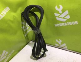 Уплотнитель для Ford Tourneo Connect 02-13  запчасти бу