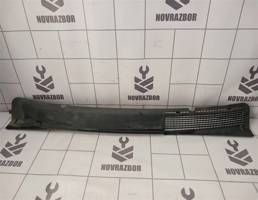 Решетка стеклоочистителя для Opel Zafira A 99-05  запчасти бу