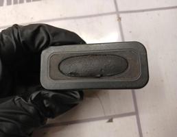 Кнопка открывания багажника для Renault Clio 3  2005-2012  запчасти бу