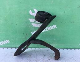 Кронштейн ТНВД для Audi 80 B2 80-86  запчасти бу
