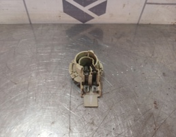 Патрон для Audi A6 (C4) 1994-1997  запчасти бу