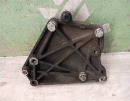 Кронштейн генератора для Opel Astra H / Family 2004 >  запчасти бу