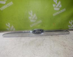 Накладка крышки багажника для Ford Mondeo 2 96-00  запчасти бу