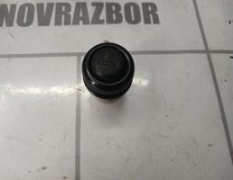 Накладка (кузов внутри) для Chevrolet Aveo (T250) 2005-2011  запчасти бу