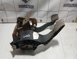 Блок педалей для Ford Fusion 2002 >  запчасти бу