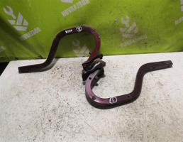 Петля крышки багажника для Mazda 323 BJ Protege Familia 1998-2002  запчасти бу