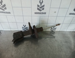 Амортизатор передний левый для Audi 80  90  B3  86-91  запчасти бу