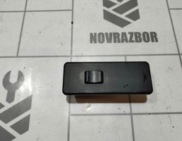Кнопка стеклоподъемника для Volvo 440 1992-1994  запчасти бу