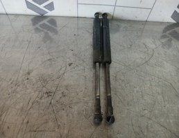 Амортизатор крышки багажника для Audi 80  90  B3  86-91  запчасти бу