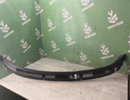 Решетка стеклоочистителя для Mitsubishi Space Wagon (N3,N4) 1991-2000  запчасти бу