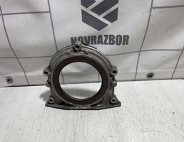 Крышка коленвала задняя для Hyundai Starex H1 97-07  запчасти бу