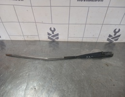 Поводок стеклоочистителя заднего для Mazda 626 (GE) 1992-1997  запчасти бу