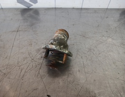 Корпус термостата для Daewoo Espero 91-99  запчасти бу