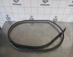 Уплотнитель двери для Chevrolet Aveo (T250) 2005-2011  запчасти бу