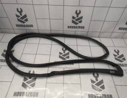 Уплотнитель двери для Chevrolet Lacetti 04-13  запчасти бу