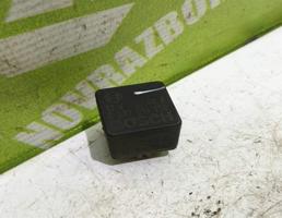 Реле для VW Passat  B3  1988-1993  запчасти бу