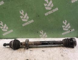 Полуось привод для VW Polo 99-01  запчасти бу