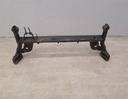 Балка задняя для Renault Clio 2 Symbol 1998-2008  запчасти бу