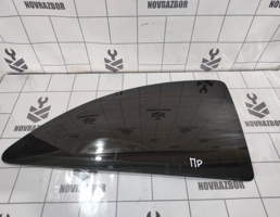 Стекло кузовное глухое правое для Opel Corsa C 2000-2006  запчасти бу