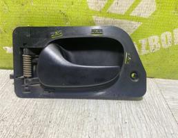 Ручка двери задней внутренняя левая для Renault Laguna 94-99  запчасти бу