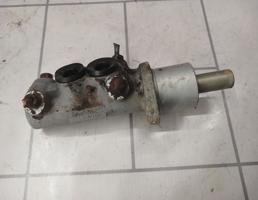 Цилиндр тормозной главный для VW Golf 3 Vento 91-97  запчасти бу