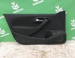 Обшивка двери комплект для VW Polo Sed RUS 2011-2020  запчасти бу