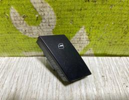 Кнопка стеклоподъемника для Seat Ibiza 4 2002-2008  запчасти бу