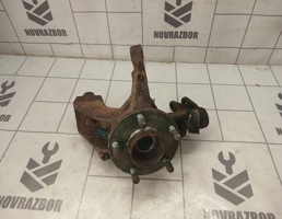 Кулак поворотный передний левый для Ford Focus 2 05-08  запчасти бу