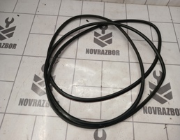 Уплотнитель для Kia Spectra 2001-2011  запчасти бу