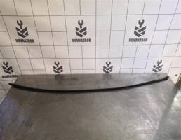 Молдинг лобового стекла для Renault Logan 2005-2014  запчасти бу