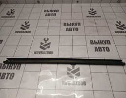 Уплотнитель стекла двери для Renault Logan 2005-2014  запчасти бу