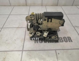 Замок двери передней правой для Renault Logan 2005-2014  запчасти бу