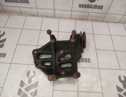 Кронштейн кондиционера для Daewoo Espero 91-99  запчасти бу