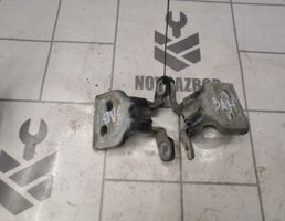 Петля двери для Renault Logan 2005-2014  запчасти бу