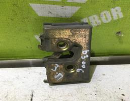 Замок двери задней правой для VW Passat  B3  1988-1993  запчасти бу