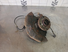 Кулак поворотный передний правый для VW Passat  B3  1988-1993  запчасти бу