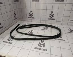 Уплотнитель двери для Ford Focus 2 08-11  запчасти бу