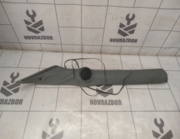 Накладка лобового стекла левая для Audi A6 (C4) 1994-1997  запчасти бу