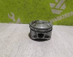 Поршень для Nissan Teana J31 03-08  запчасти бу